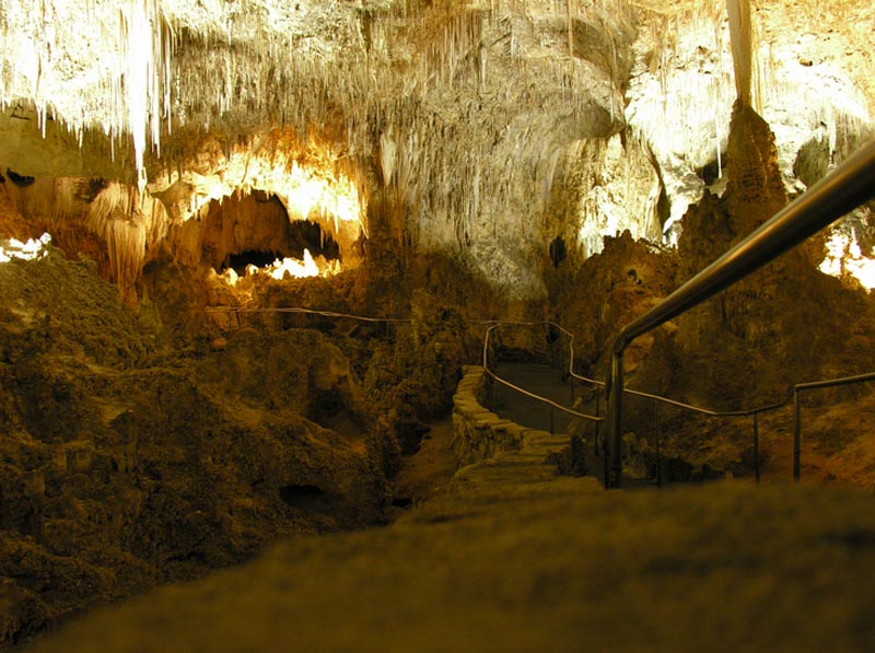 CarlsbadCavernsEntrance2